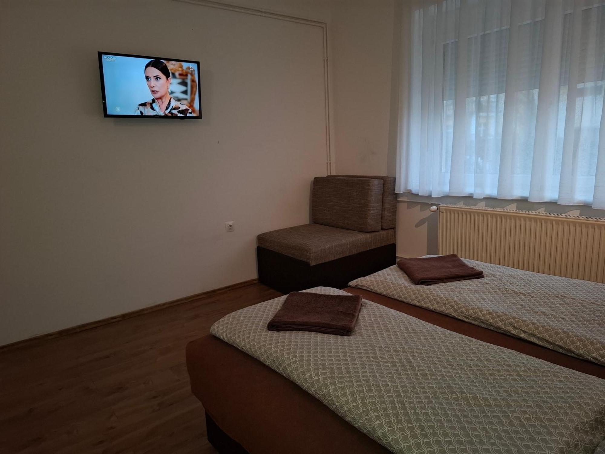 Ilona Apartmanhaz Шиофок Экстерьер фото