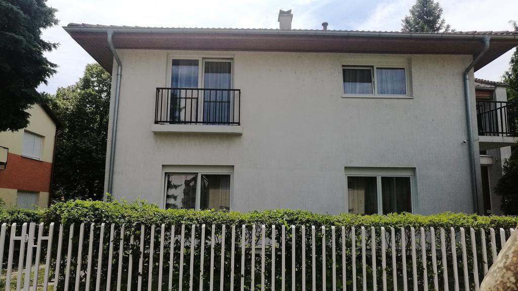 Ilona Apartmanhaz Шиофок Экстерьер фото
